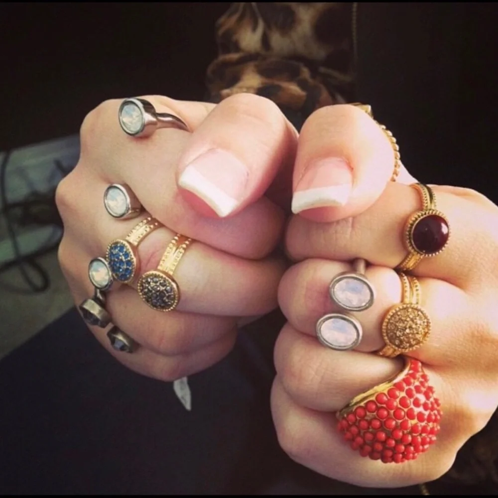 🆕 Skinny Style Swarovski Floating Horseshoe‎ Ring